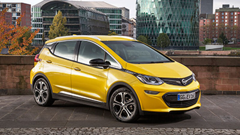 Los geht’s in Norwegen: Europa-Verkaufsstart des Opel Ampera-e.