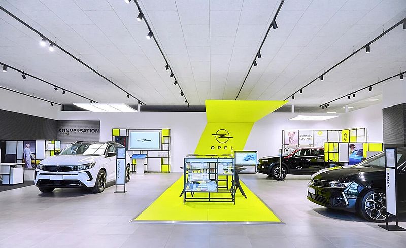 Klar, modern, elektrisierend: Opel-Autohäuser mit neuem CI-Konzept