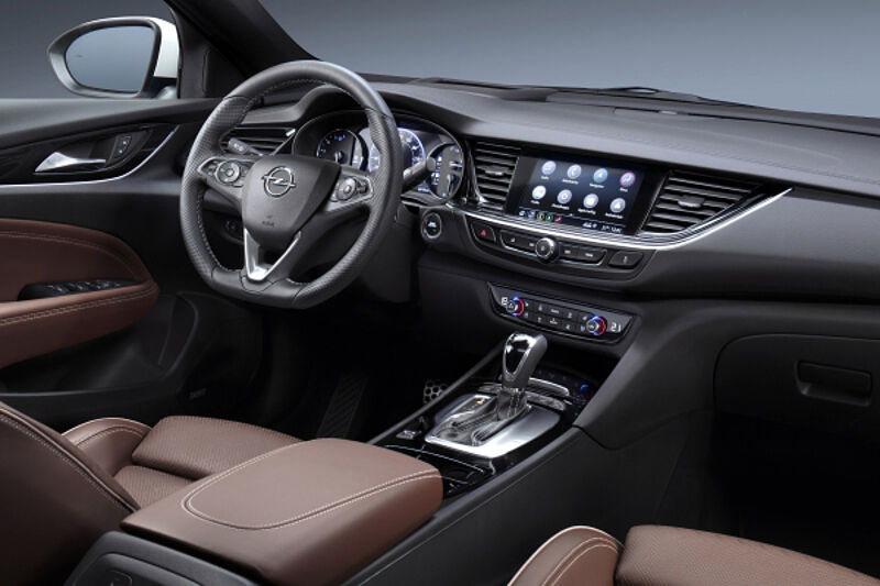 Bestens vernetzt: Opel Insignia mit neuer Infotainment-Generation